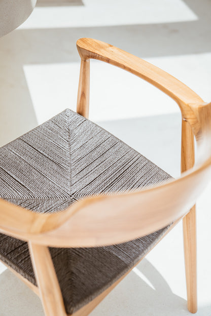 Sedia da pranzo in teak per interni ed esterni Wulan