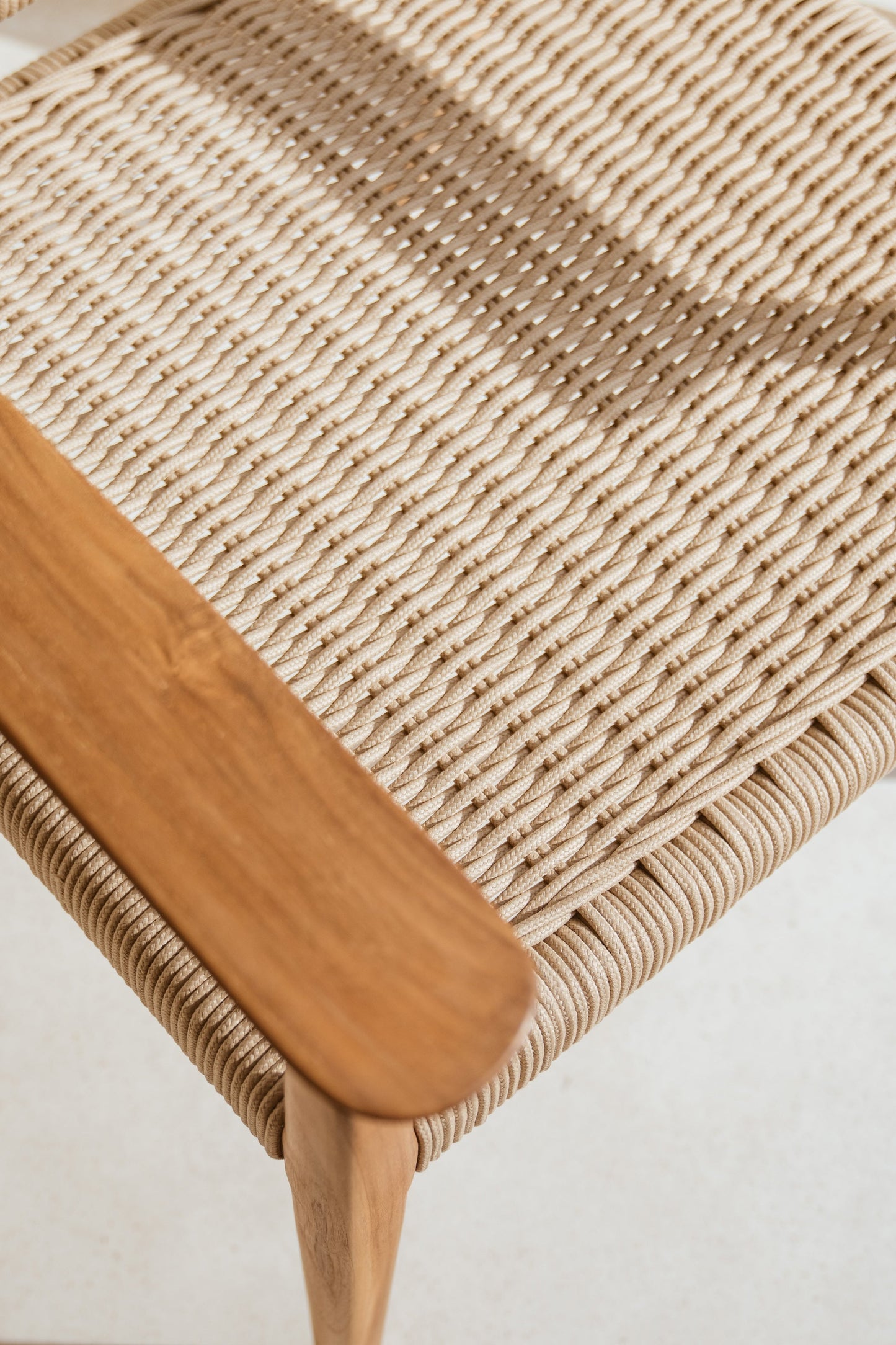 Poltrona Talia in teak e corda