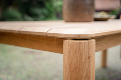 Tavolo da pranzo in teak per esterni Nala