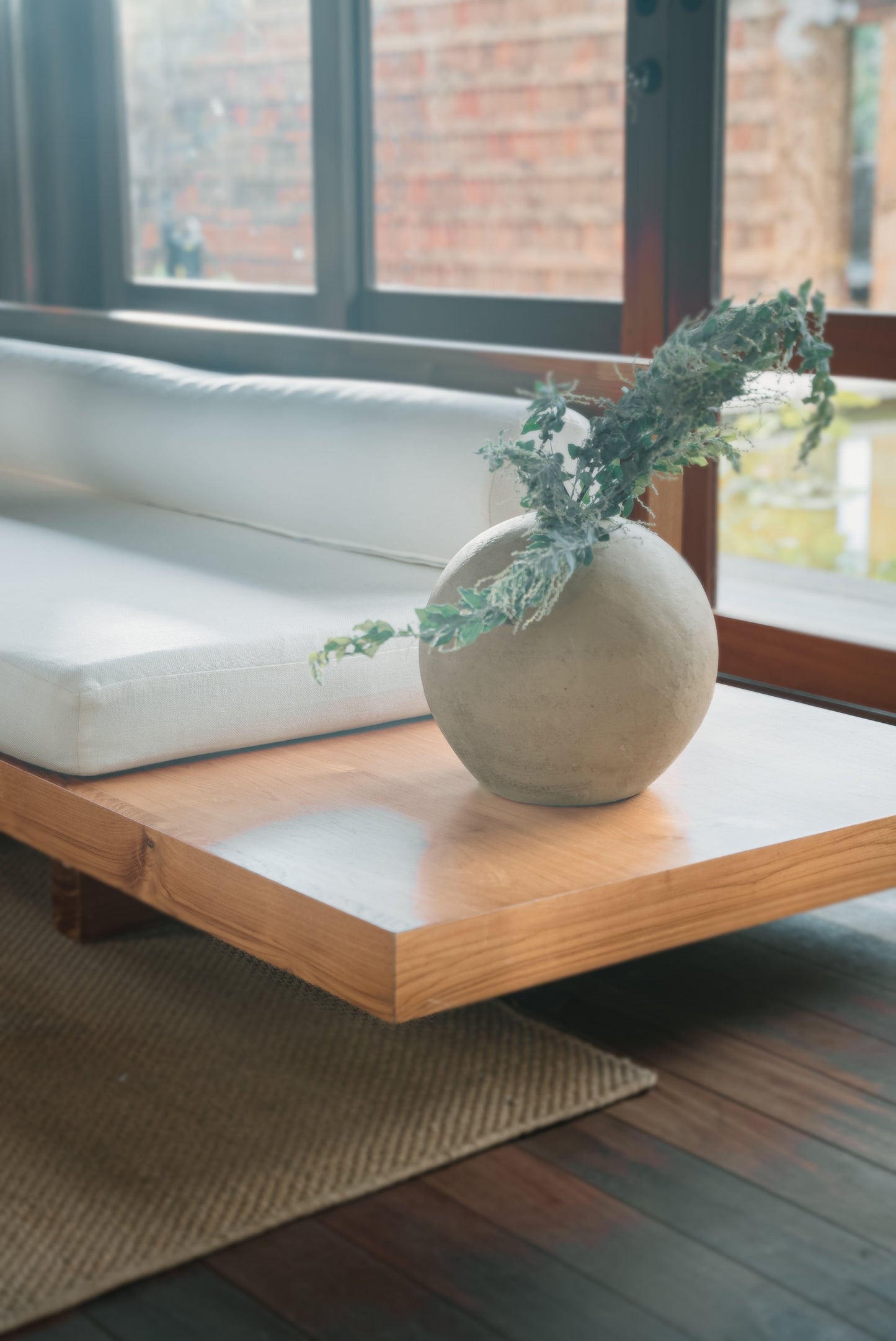 Divano letto da giorno in teak per interni ed esterni Inara