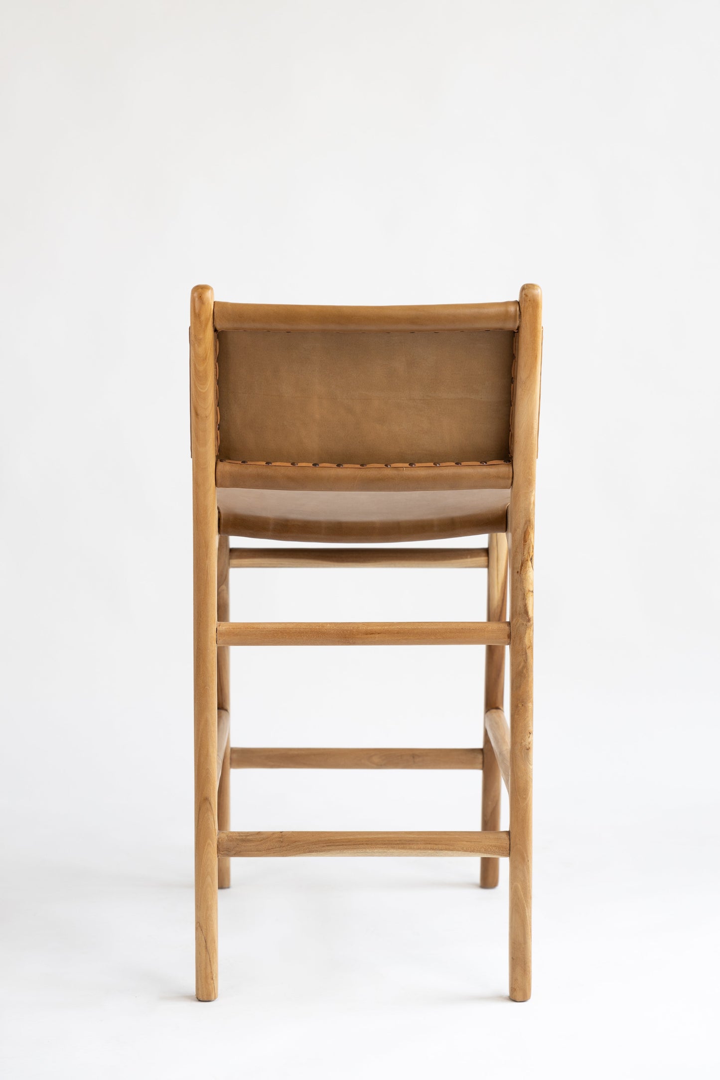 Sgabello da bar Dea in teak e pelle