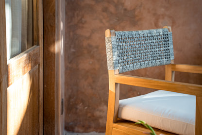 Sedia da pranzo in teak per interni ed esterni Ella