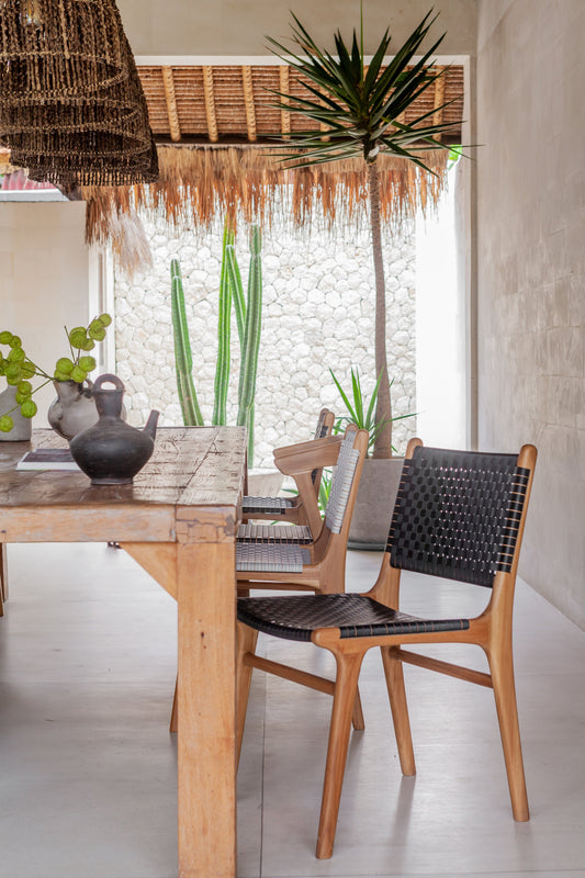 Sedia da pranzo in teak per interni ed esterni Kana