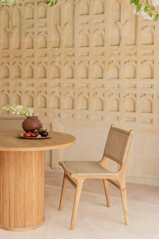 Sedia da pranzo in teak per interni ed esterni Lisna