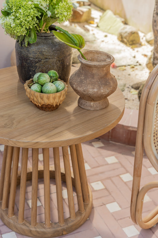 Tavolino laterale in teak Mana