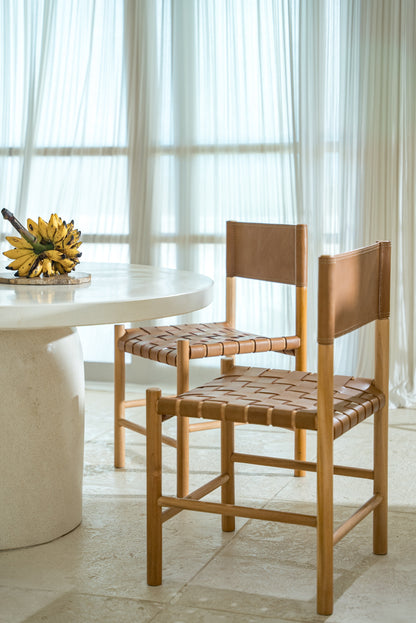 Sedia da pranzo Numi in teak e pelle