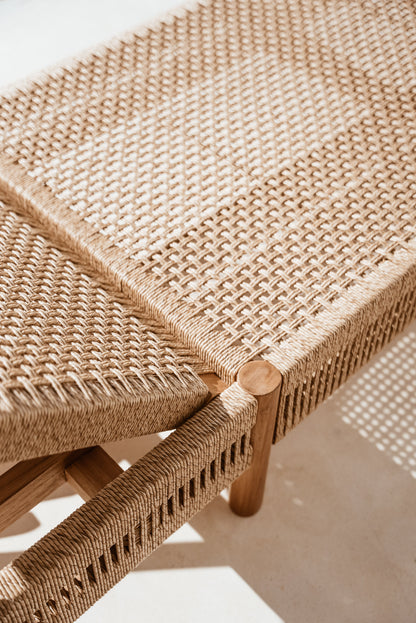 Lettino prendisole in teak per esterni Ayana